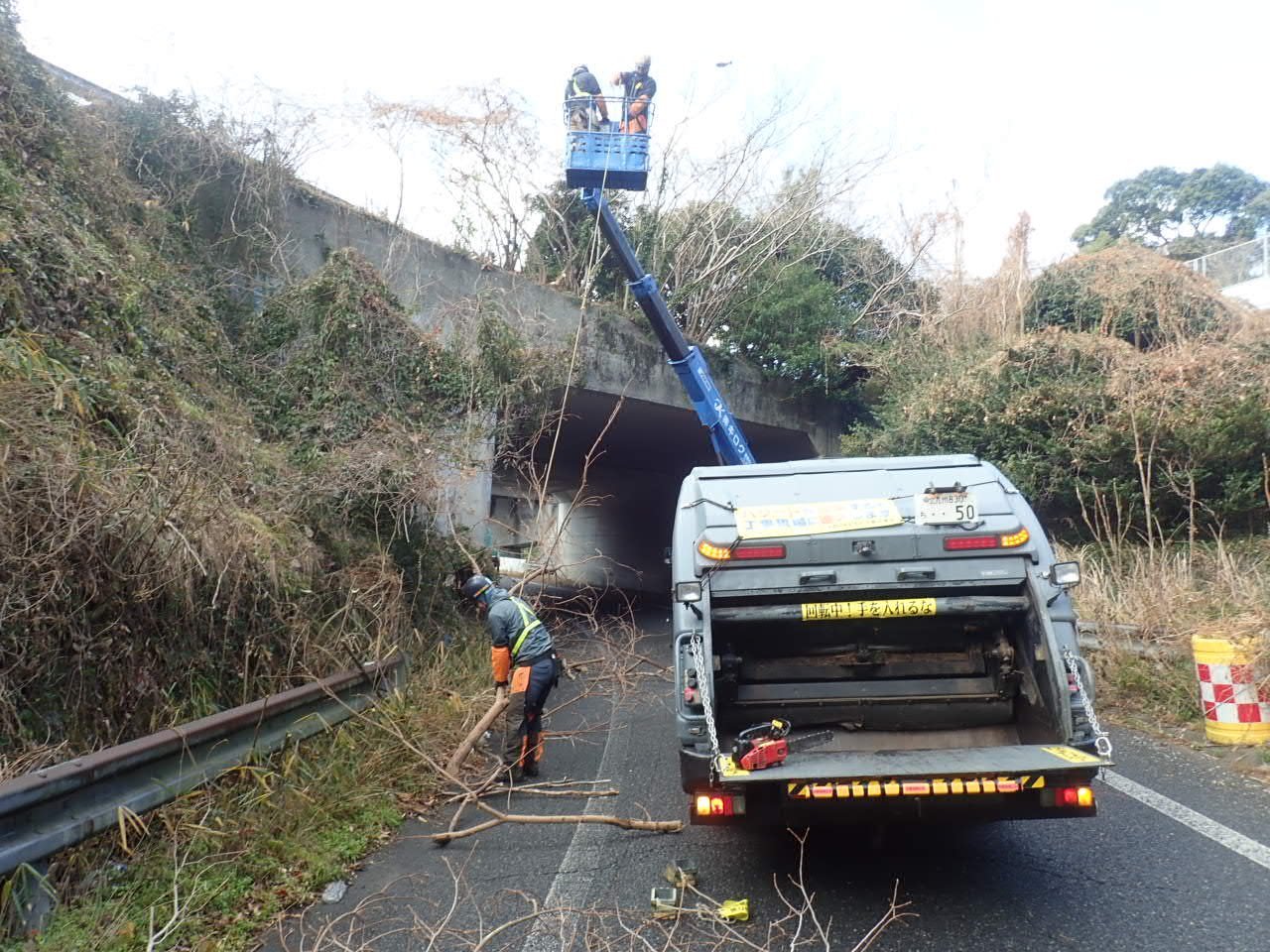 門司港IC_植栽作業